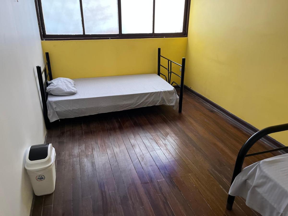 El Parque Bed And Breakfast Alajuela Екстериор снимка