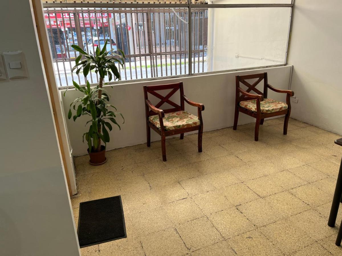 El Parque Bed And Breakfast Alajuela Екстериор снимка